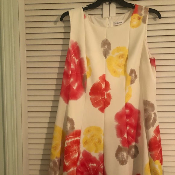 Calvin Klein spring sleeveless dress. - Picture 1 of 3